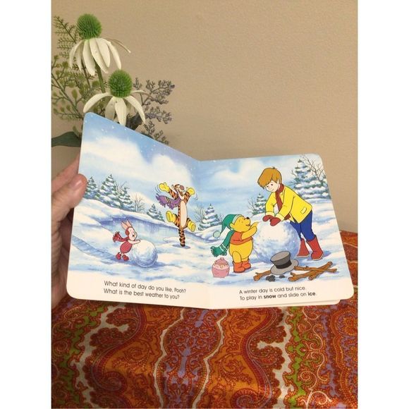 Vintage Book “Pooh’s Best Day” Baby’s First Disney Books Board Book Pooh Books - Picture 5 of 12